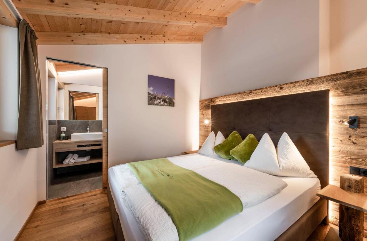 Unterlutaschg-Chalet Appartement Am Hof Slingia Екстер'єр фото