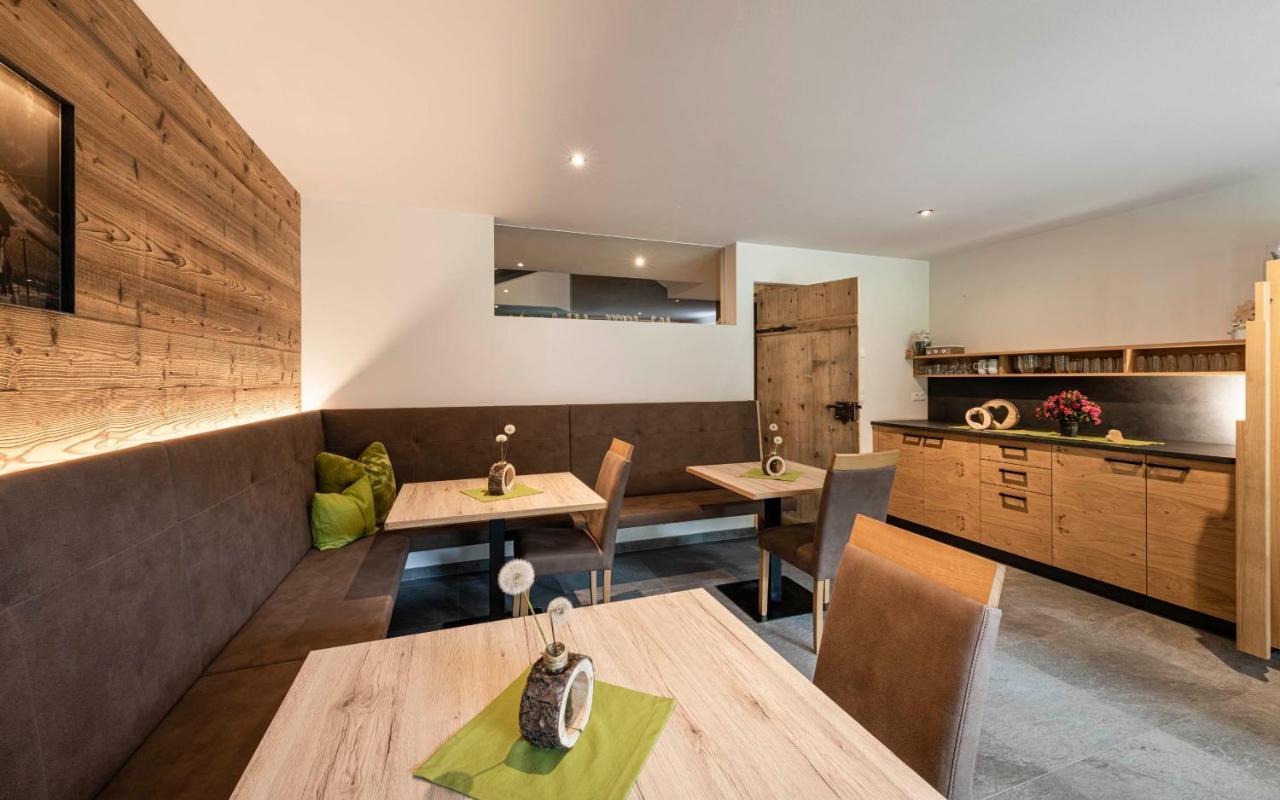 Unterlutaschg-Chalet Appartement Am Hof Slingia Екстер'єр фото
