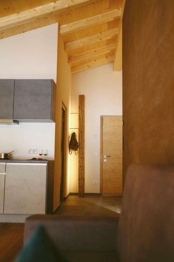 Unterlutaschg-Chalet Appartement Am Hof Slingia Екстер'єр фото