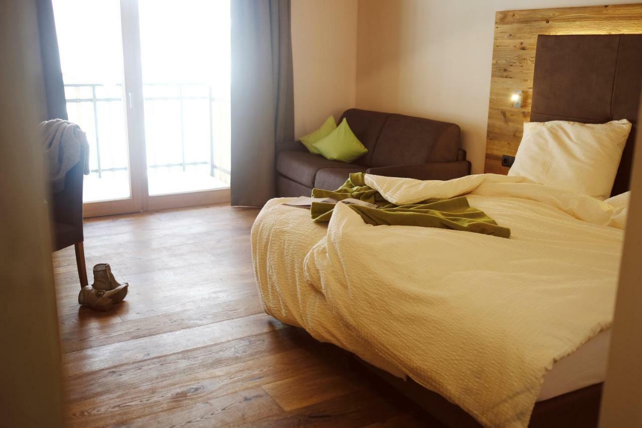 Unterlutaschg-Chalet Appartement Am Hof Slingia Екстер'єр фото