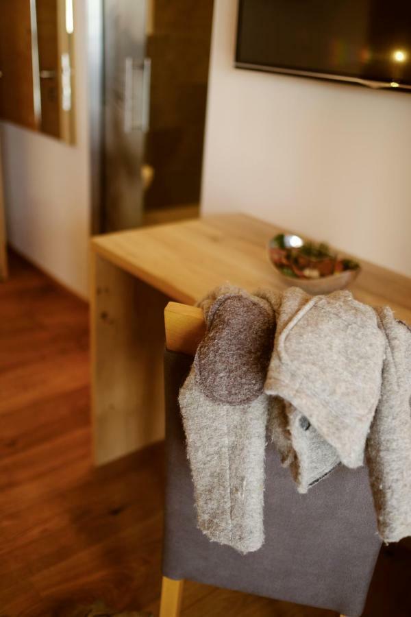 Unterlutaschg-Chalet Appartement Am Hof Slingia Екстер'єр фото