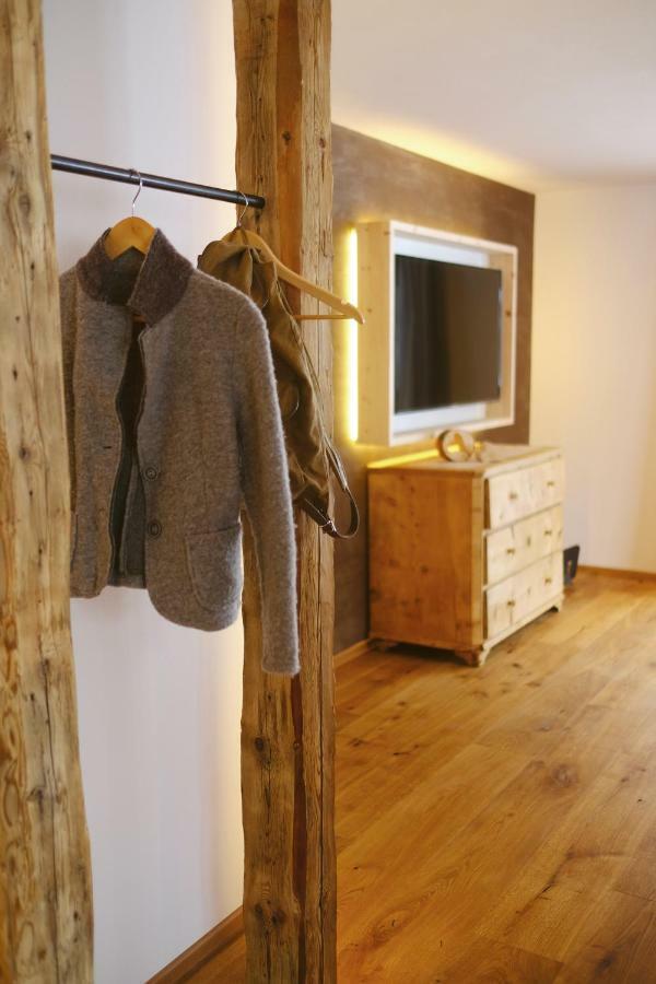 Unterlutaschg-Chalet Appartement Am Hof Slingia Екстер'єр фото